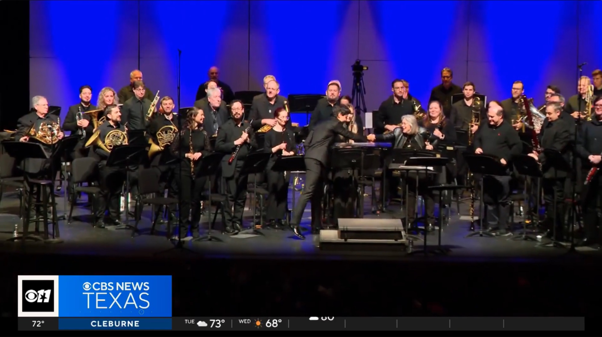 Jonathan Villela conducting gallery image 17